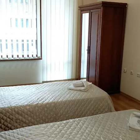 Pine Tree 2 - B7 Apartment Bansko