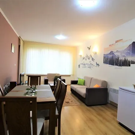 Pine Tree 2 - B7 Apartment *