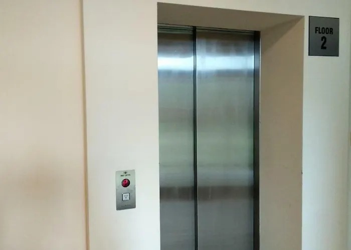 Pine Tree 2 - B7 Apartment