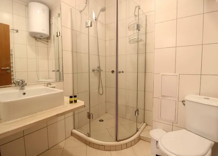 Apartment Pine Tree 2 - B7